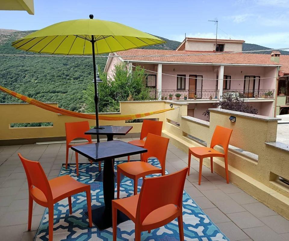 Sa Stiddiosa Guesthouse Gadoni Kültér fotó